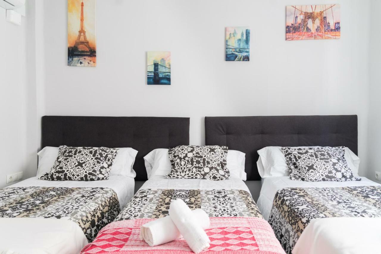 Appartement Spectacularly Updated For Large Groups! Sevilla