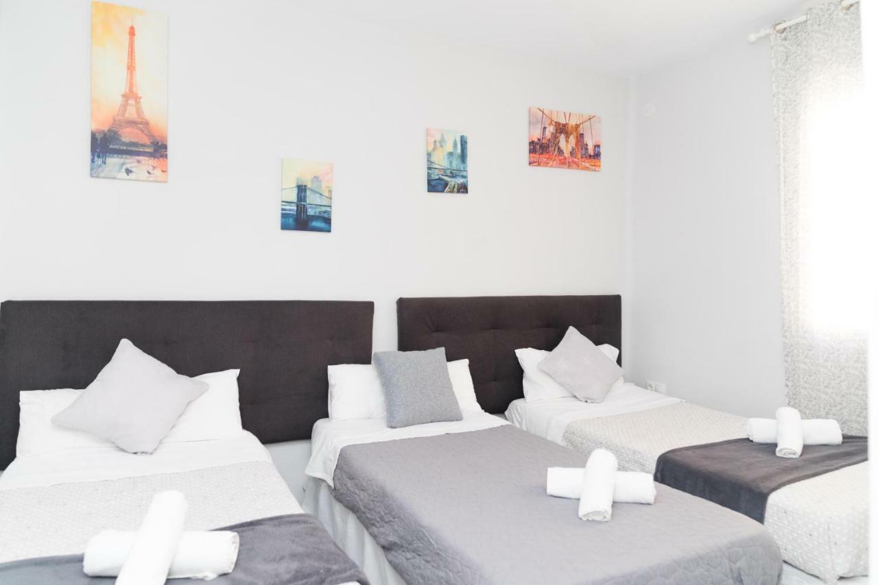 Appartement Spectacularly Updated For Large Groups! Sevilla